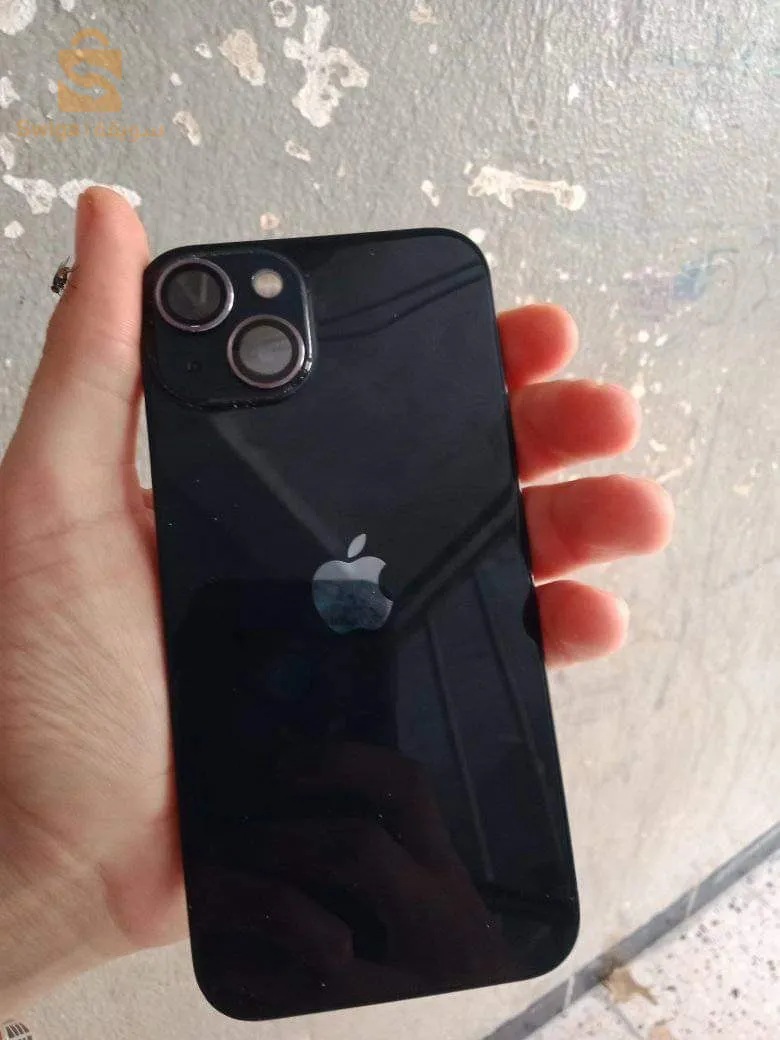 هاتف ايفون 13