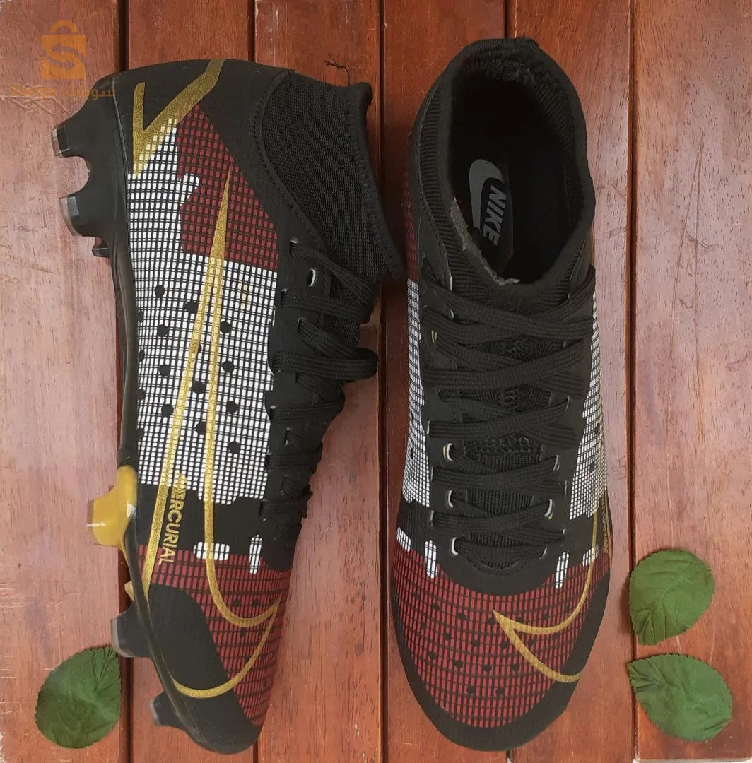 حذاء رياضي نايك