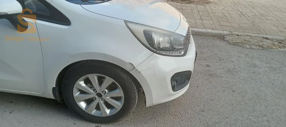Kia rio 4 2013