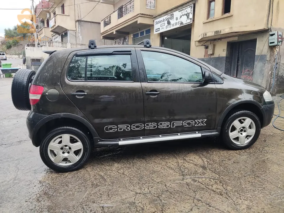 Volkswagen cross fox