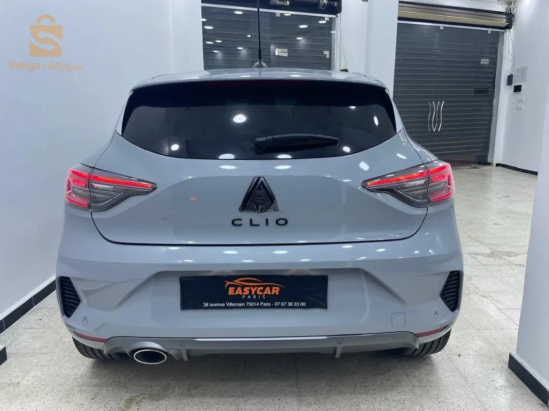 Renault Clio 2024 Alpine