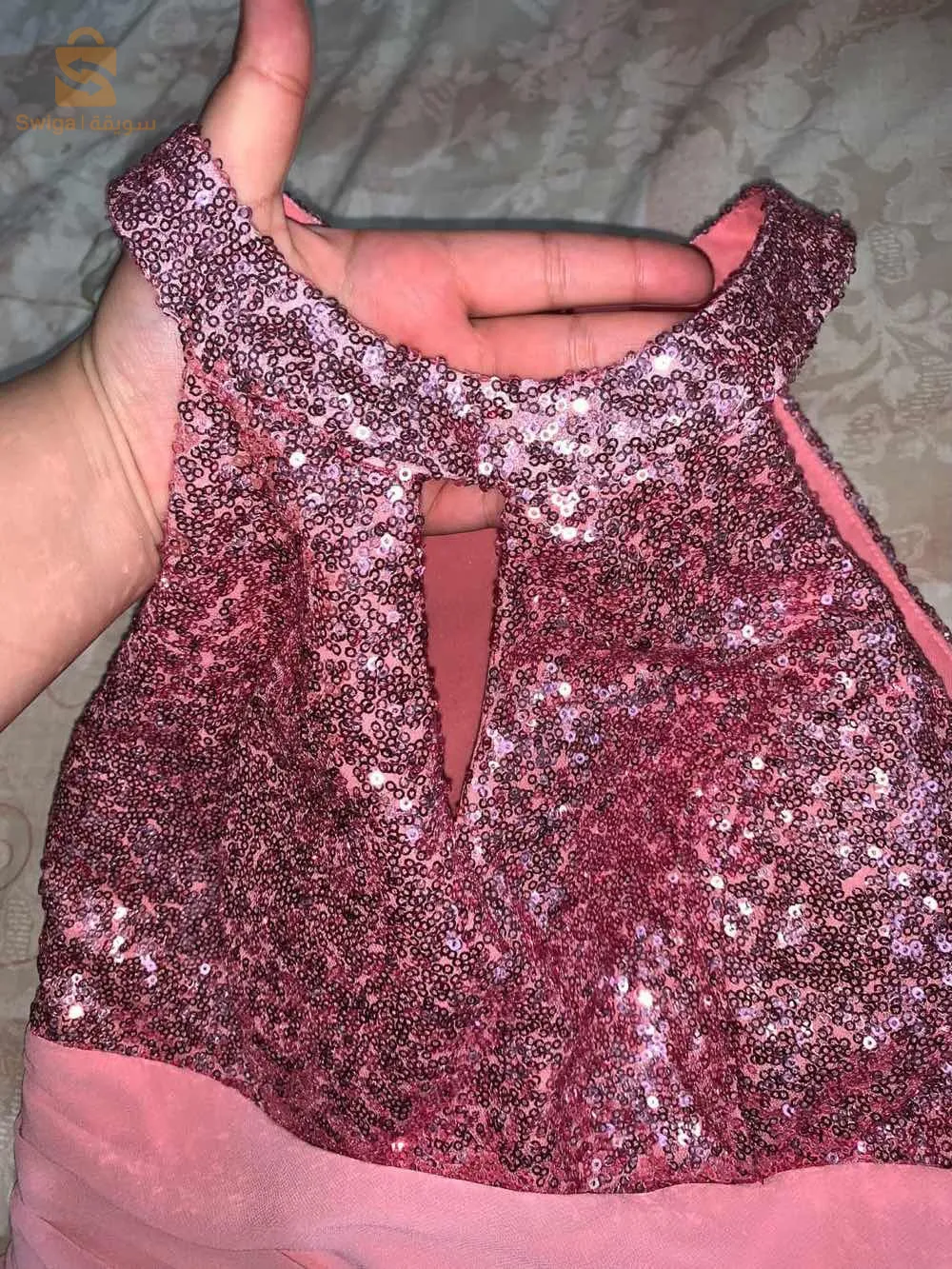 فستان للاعراس و المناسبات مقاس 38 الى 40 مستعملة مرتين فقط
