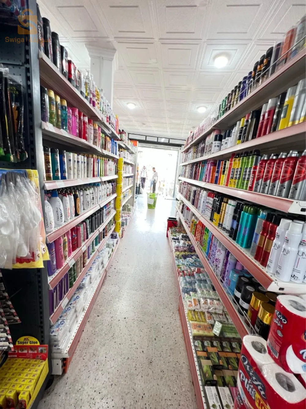 فضاء تجاري للكراء مع عتاد (سلعة-متريال) 480متر مربع