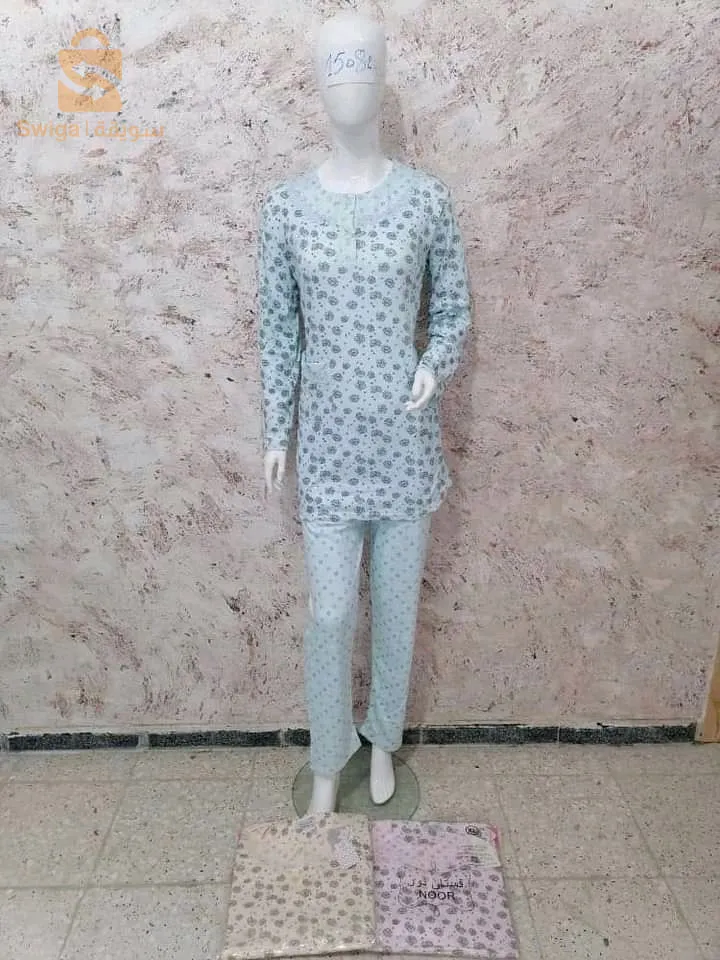 المحل في المركز التجاري القدس السلام برج منايل بومرداس