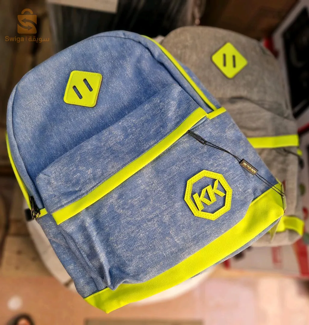 Très bon qualité 
Sac a dos KK Original 
Couleur Blue /gris
Prix💥1800