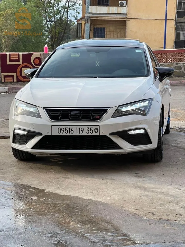 Leon FR 2019  machia 177000  sbigha capo w parchok 3la bara num 0770616740