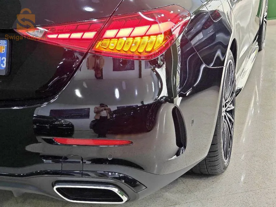 Mercedes C300d 2024 261 cv