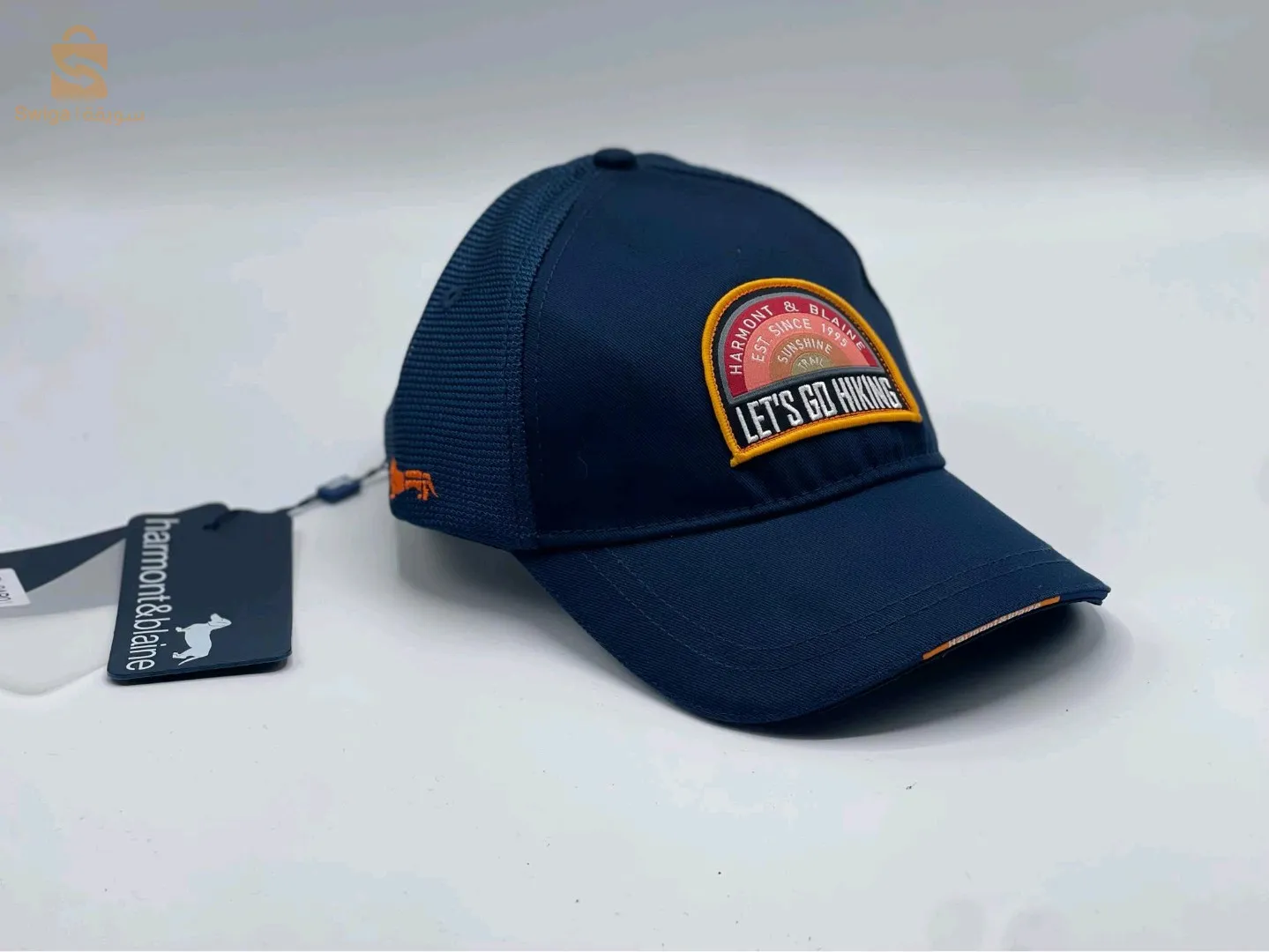 قبعات عصرية أصلية 100%