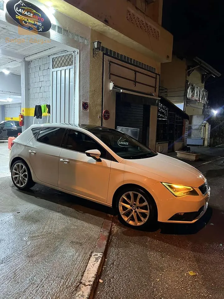 Leon 2015 style plus march 194000