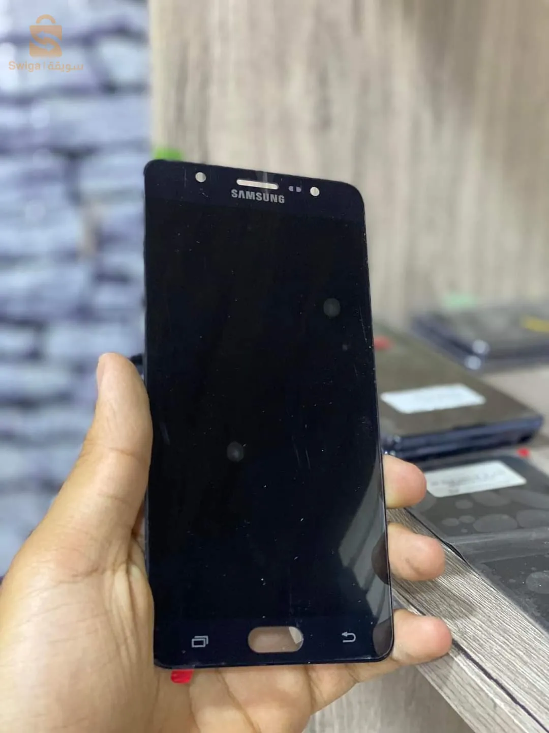 بيع جميع قطع غيار الهواتف بالجملة و التجزئة