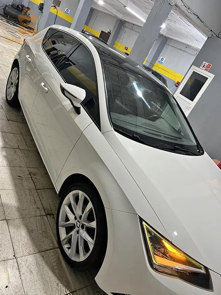 Leon 2015 style plus march 194000