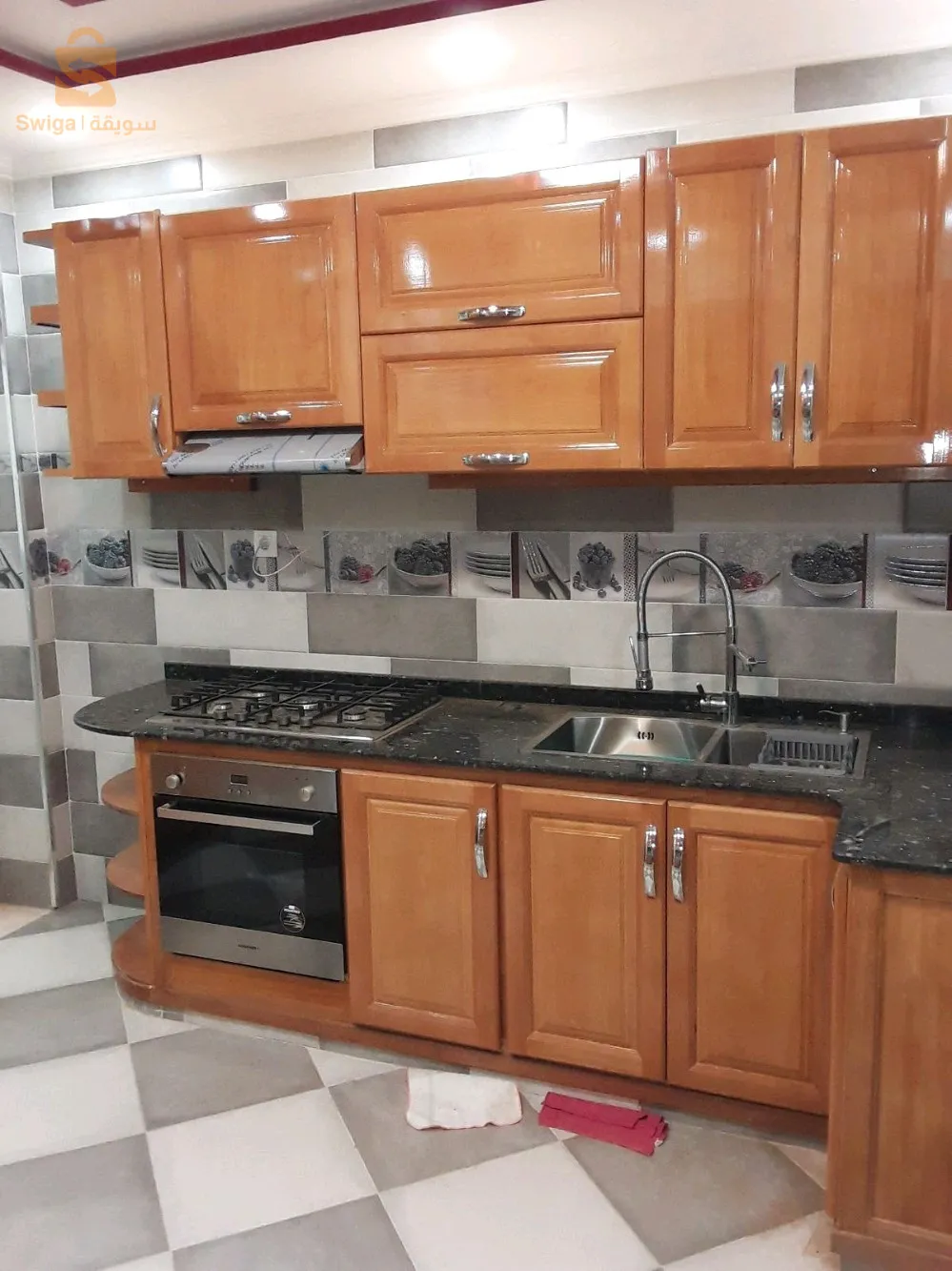 أبواب خشب على حسب طلب ومابل دي كوزين حسب طلب رقم الهاتف 0551283637

السلام عليكم على حسب القياس
 اخي
انا من الكاليتوس الجزائر العاصمة