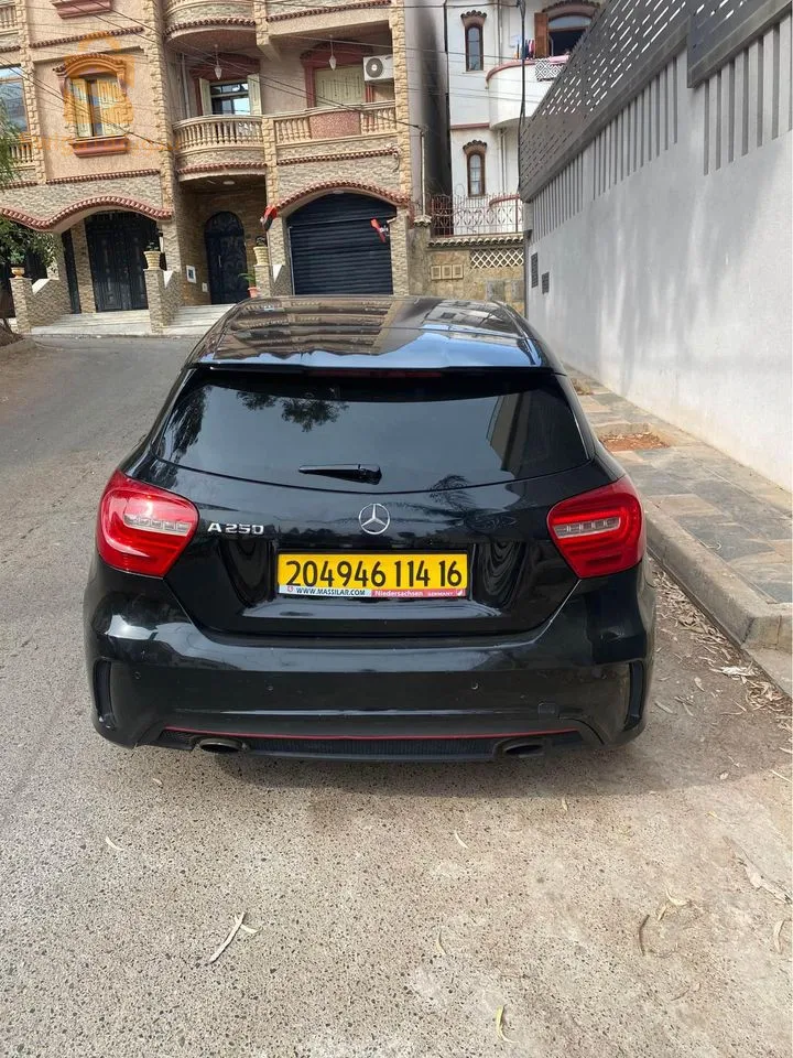Mercedes A