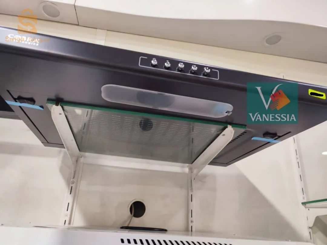 Hotte casquette de la marque Cobra :
couleur marron