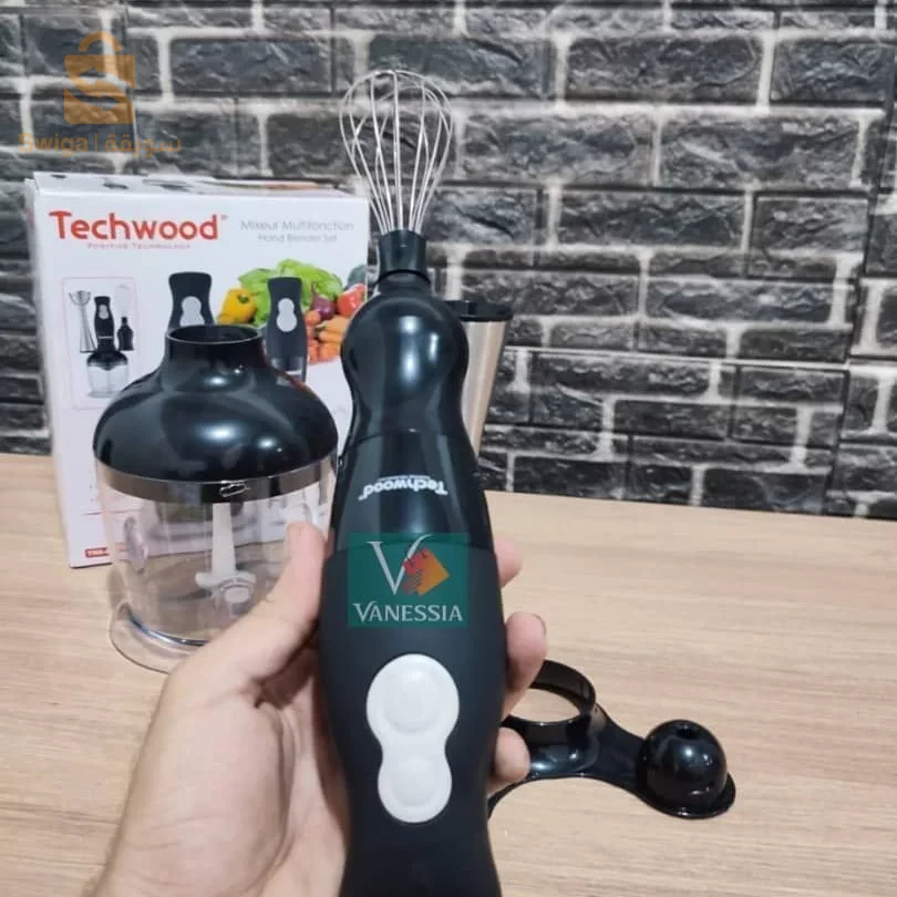 Robot inox 3 en 1 de la marque techwood made in France 🇨🇵
✅ hachoir, mixeur, batteur
✅Vitesse – 2 niveaux (0-1-2)
✅Fouet amovible en métal
✅Poignée Ergonomique anti-glisse
✅Support pour fouet et mixer ✅plongeant , Oeillet de suspension
✅ Puissance 300 W 
✅ Inoxydable disponible en noir et en blanc 
🔴 Prix 6700 Da
🟢 توصيل مجاني فالعاصمة و 500 دج في بومرداس تيبازة بليدة و 600 دج في باقي الولايات لباب المنزل و الدفع عند الاستلام 😍 😍❤️