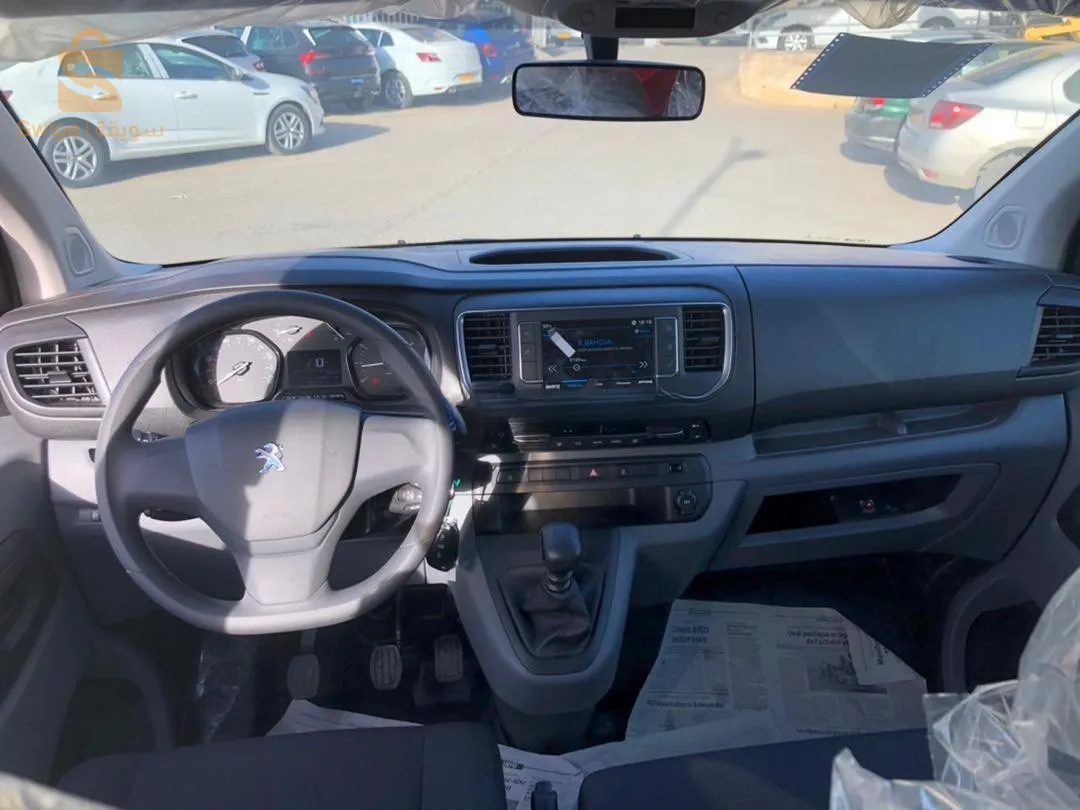 Peugeot Expert 2024