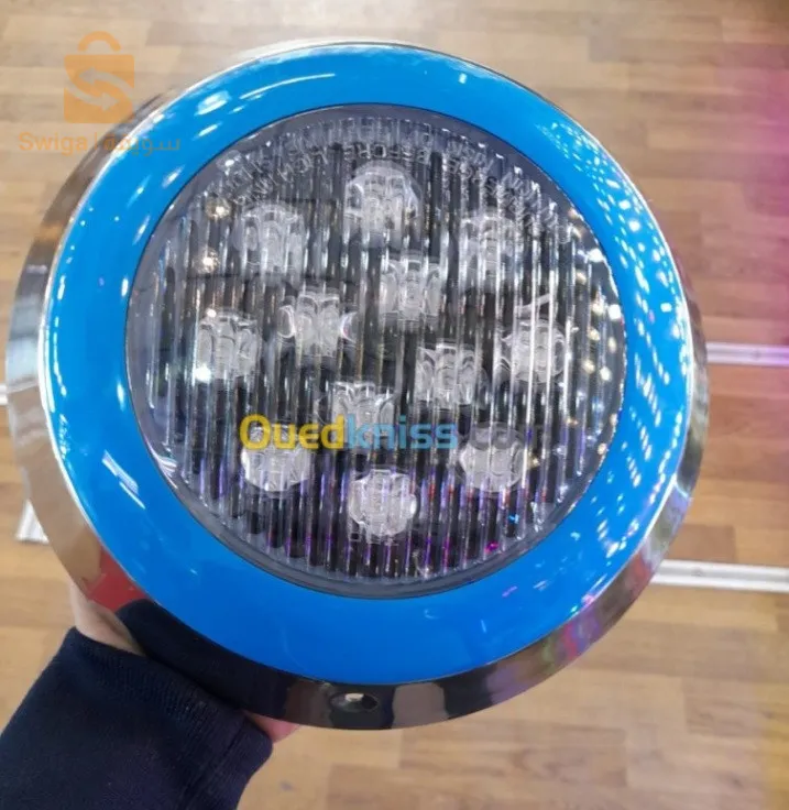 projecteur pour piscine