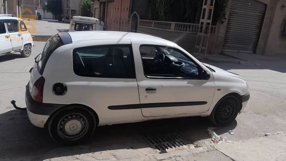 Clio 19