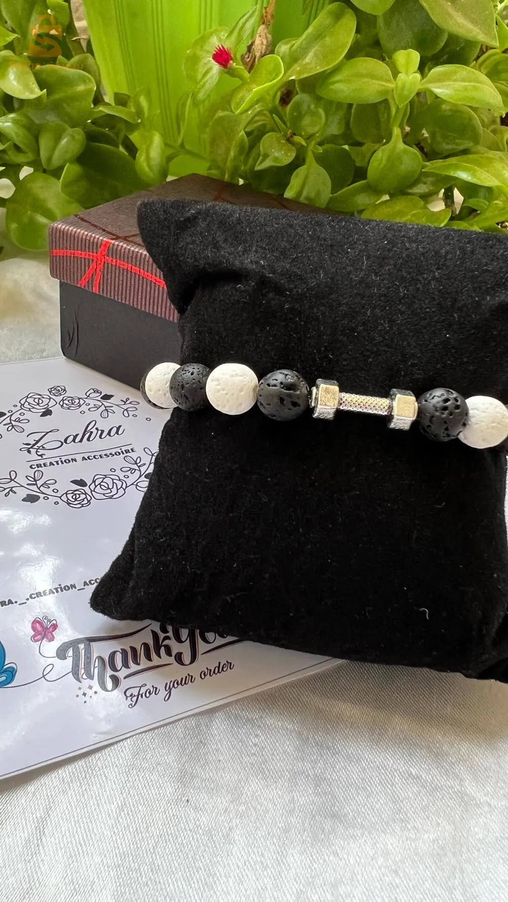 Accessories for women and phones