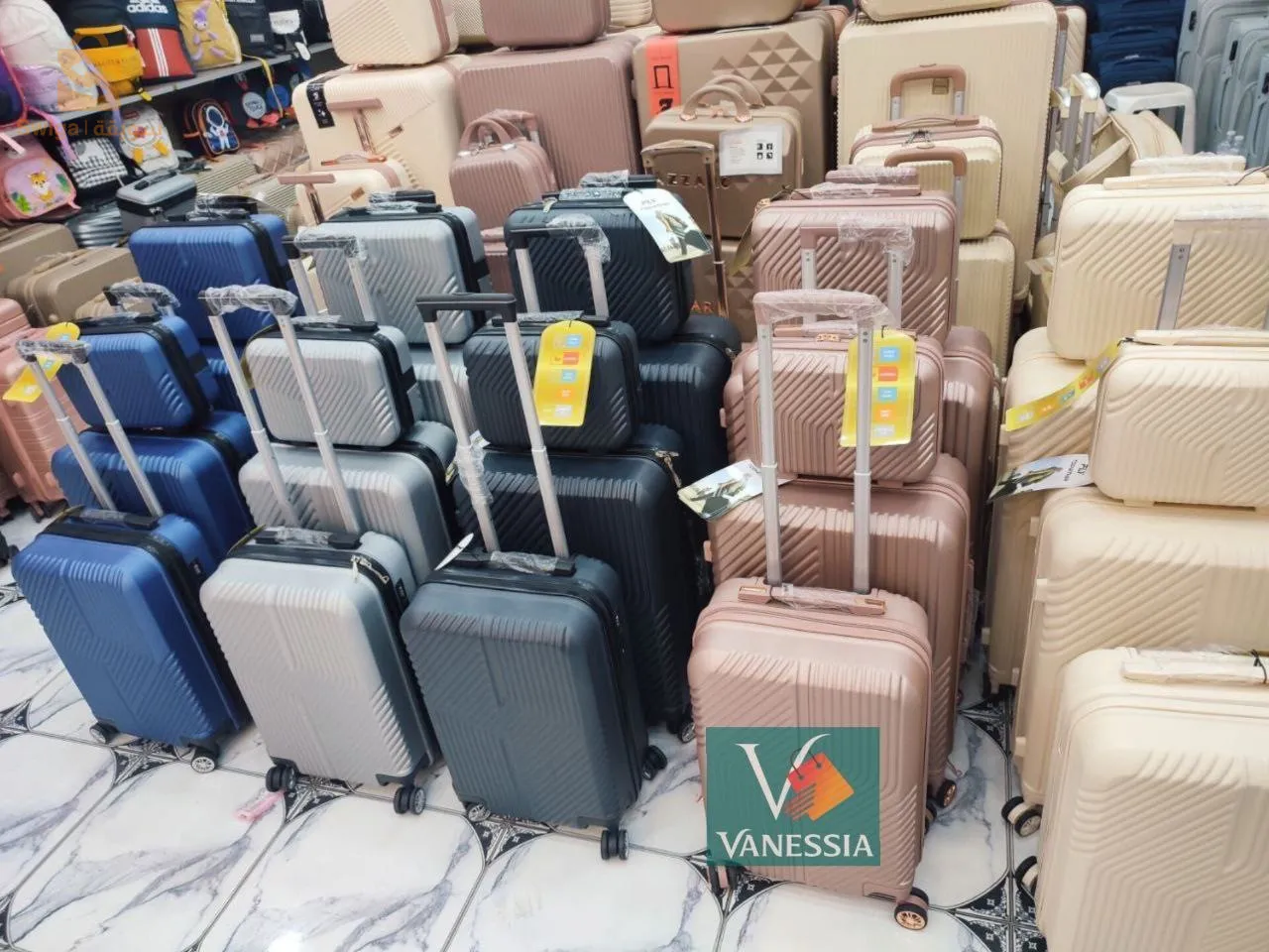 متراطيش حقائب لي راو رايح فواياج ولا لي راهي تجهز سعر هبال