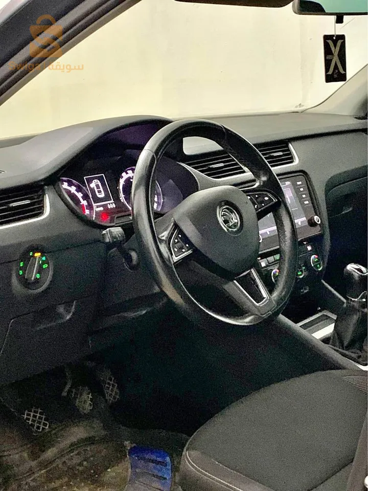 Skoda Octavia clever 2019 5 DZD