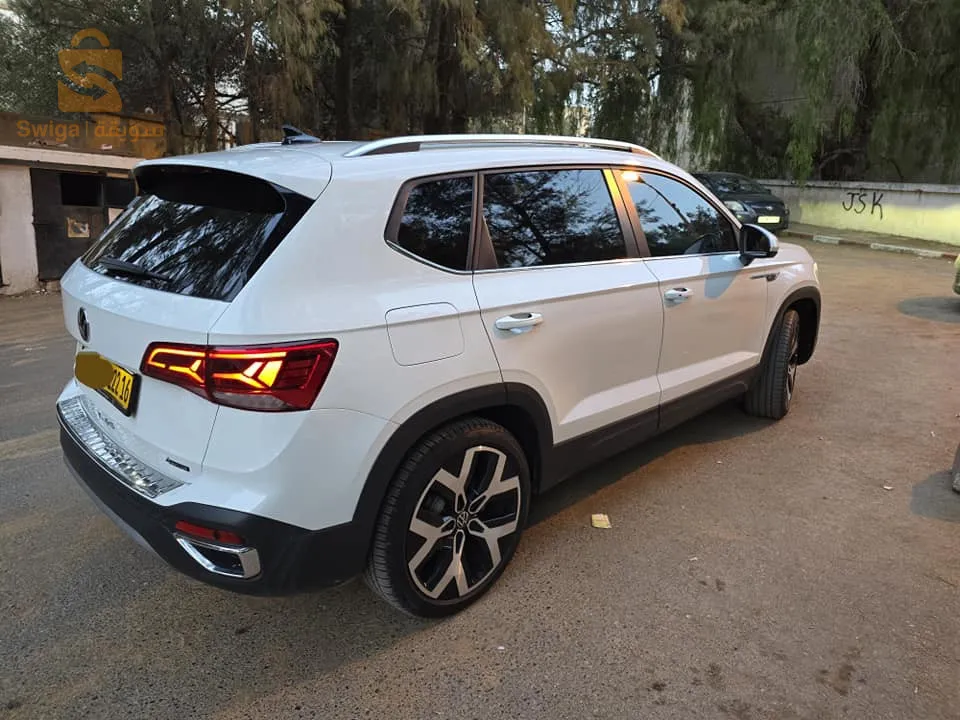 Volkswagen Taos tiguan sel 2022