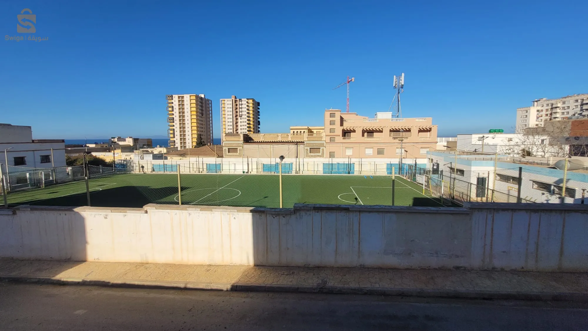 05 شارع ونجلي سعادة  مستغانم