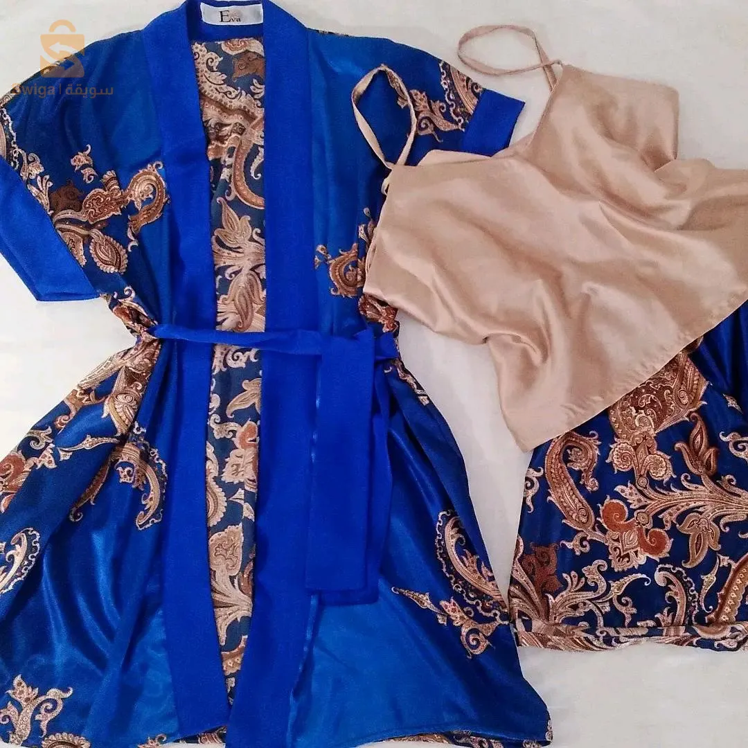 بيجامة حرير