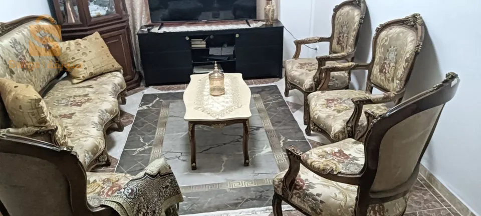 صلون مصري 7مقاعد طاولته الخاصة