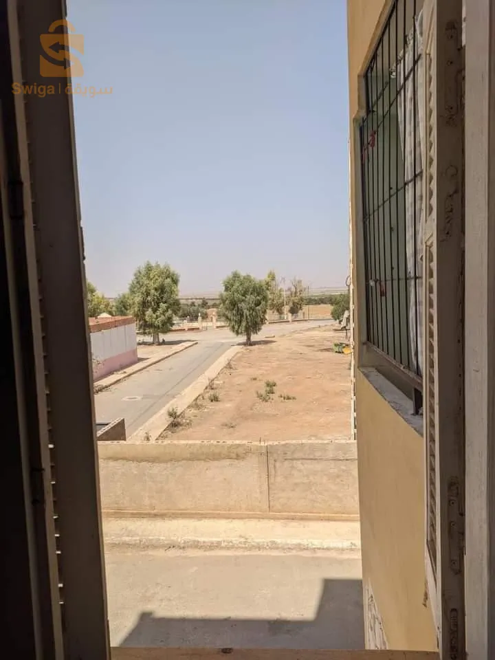 حي 60 مسكن