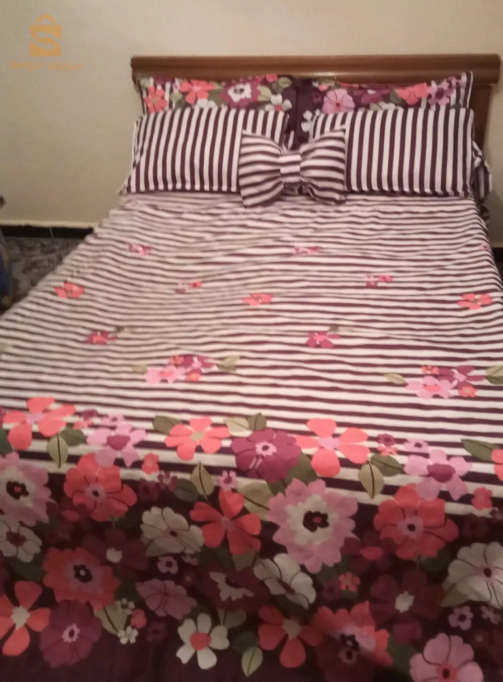 اغطية و ملابس نساء