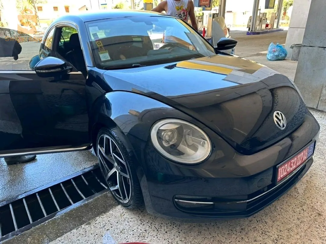 Volkswagen newbeetle
