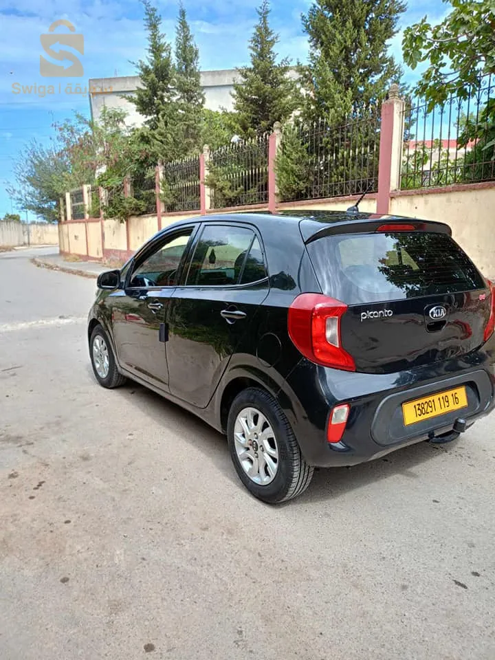 Kia pikanto machya 156 200 DZD