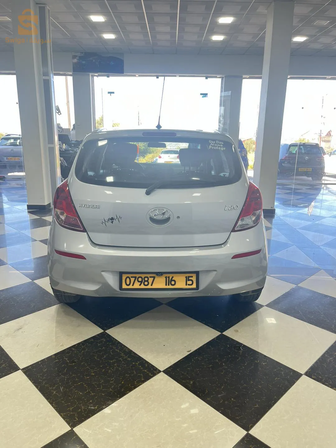 Hyendai   i20    2016