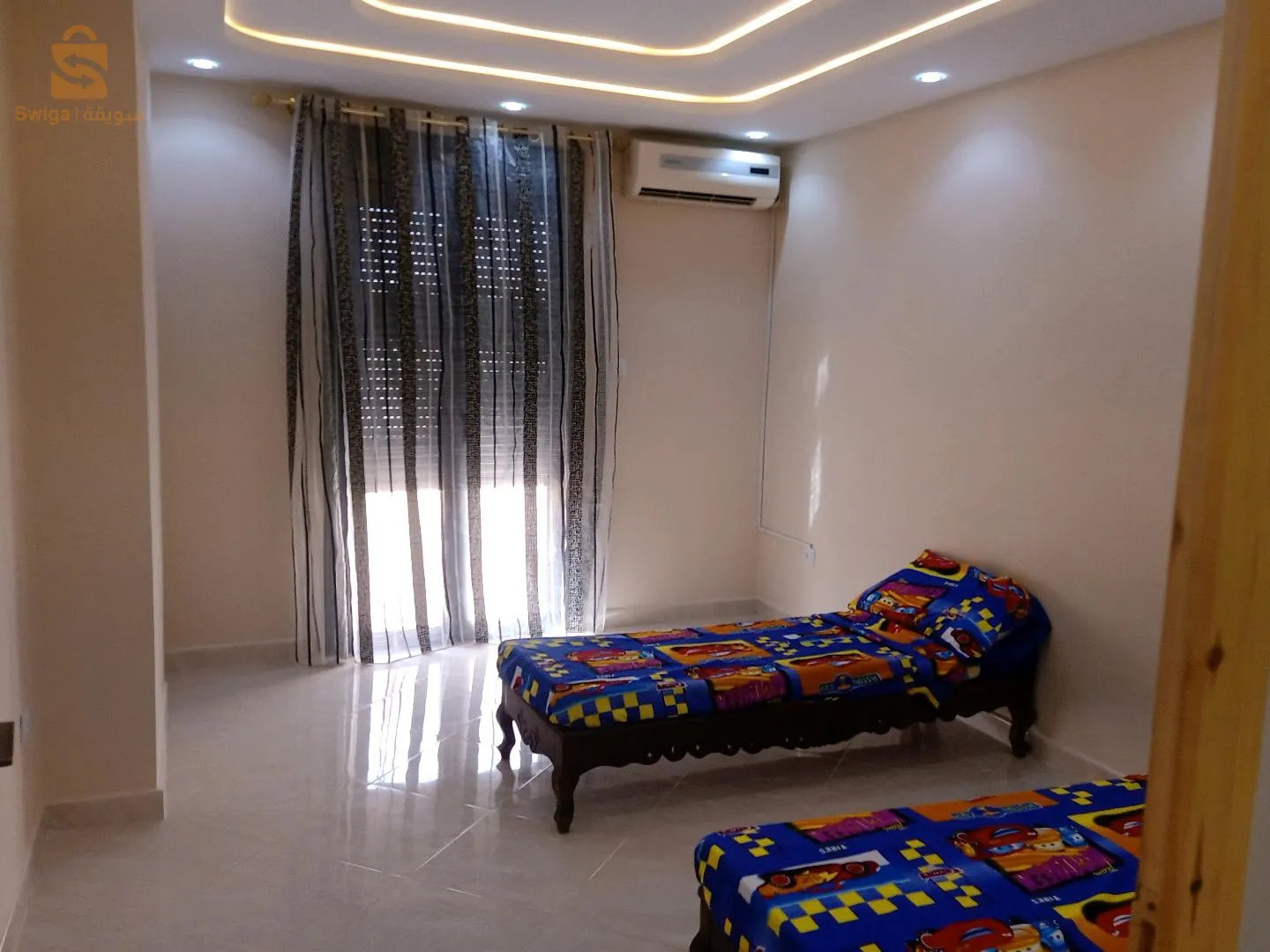 سلام عليكم لدينا شقق للكراء مفروشة فيها كل متطلبات الحياة  (( للعائلات  فقط)) شكرا