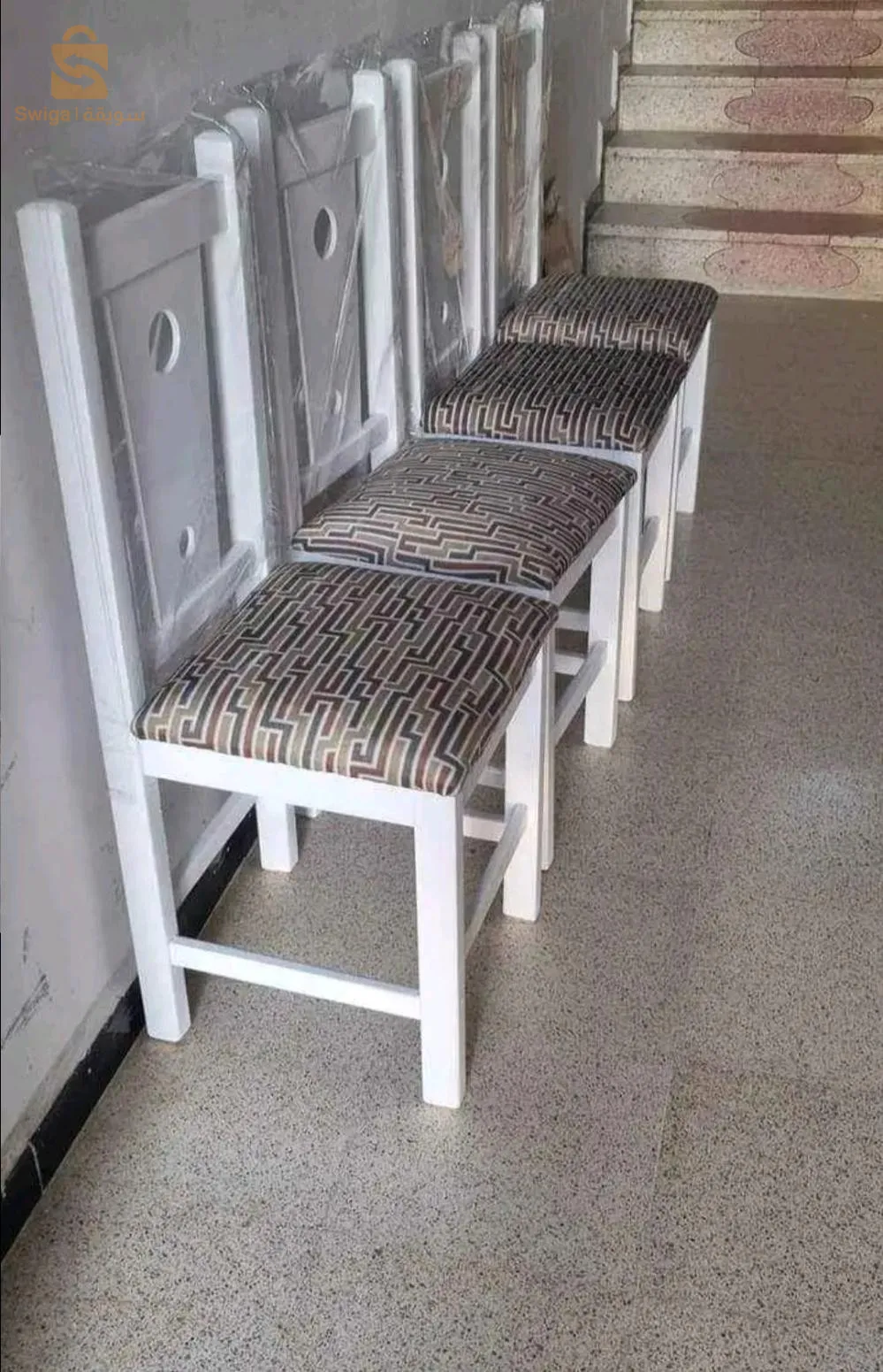 طاولات مطبخ بي كراسي
