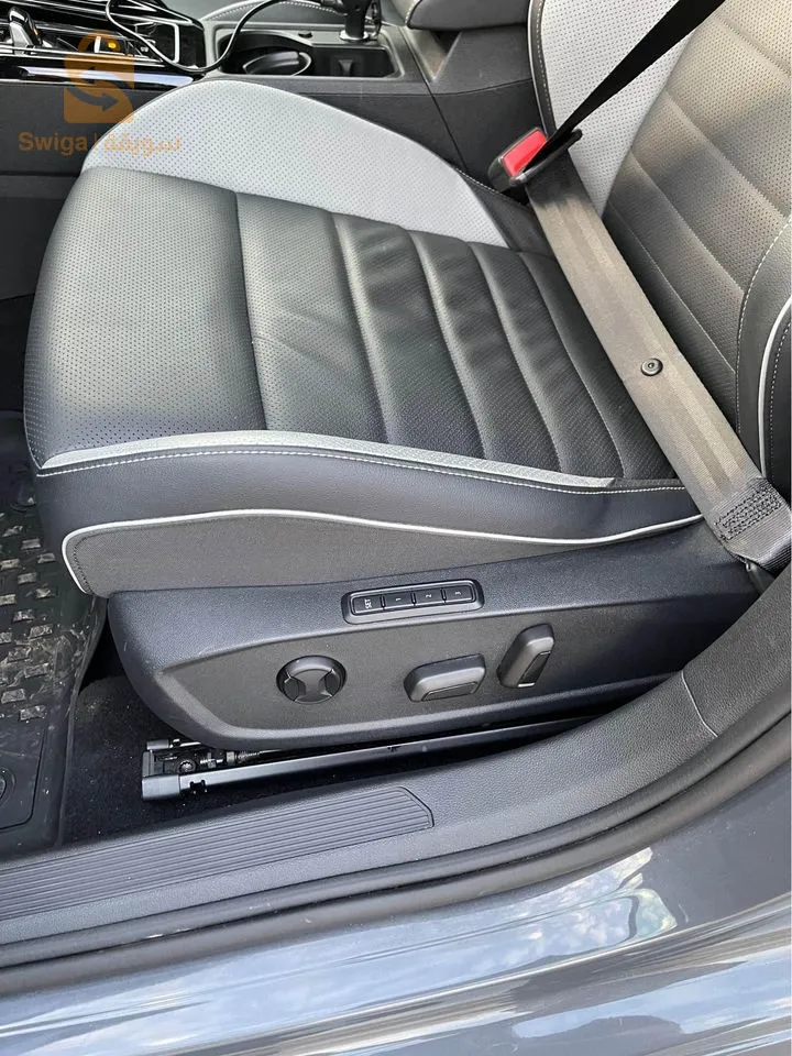 Golf 8 gtd 2023