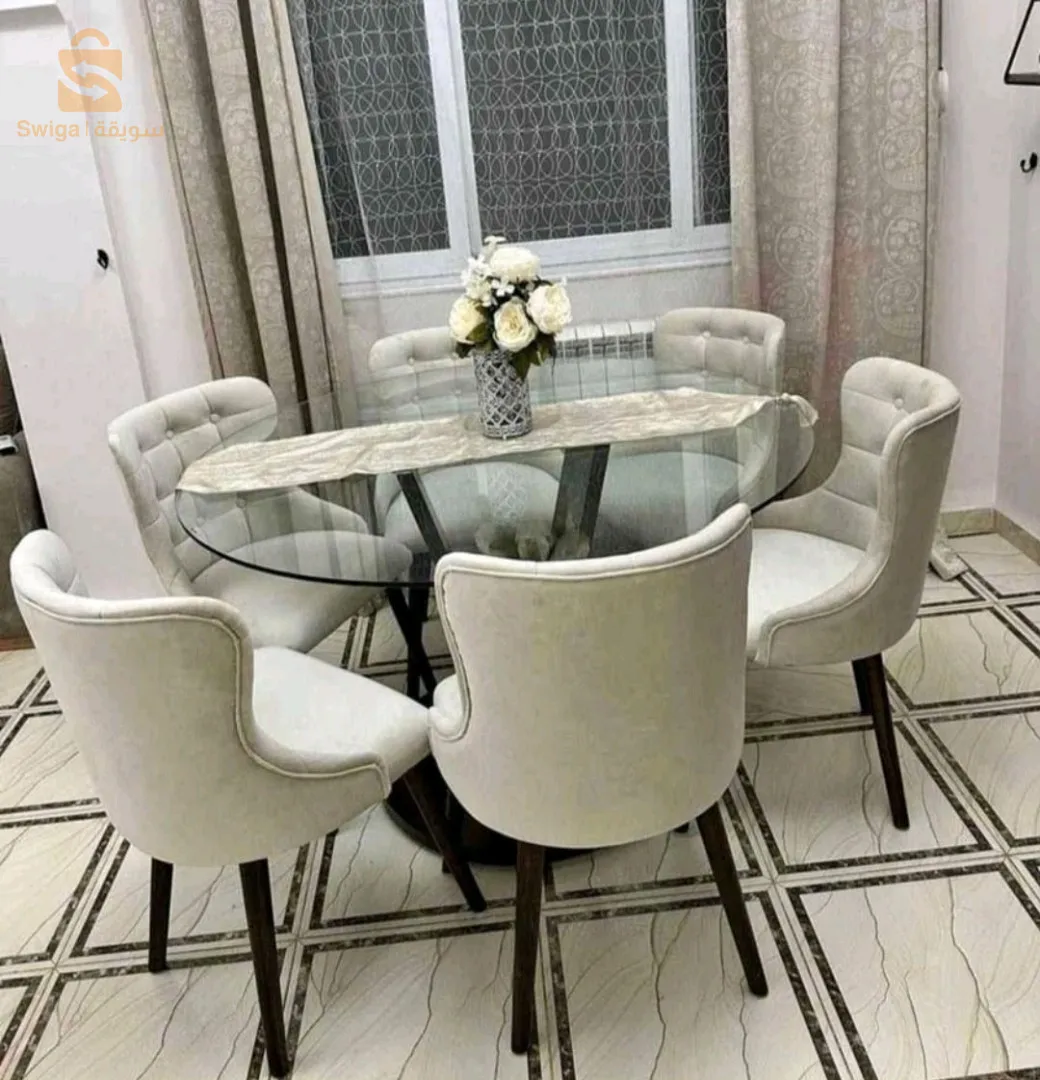 Bienvenue chez salon aziouz🌟 😍😎
🔥Table de salle à manger/ table basse🔥 en bois hêtre avec du verre trempé et tissus anti😍 tache🥰  importation  ❤️📣📣📣
قبل كل شئ أول شيئ نقولوا لزبائننا الكرام اللي يحب يتأكد من جودة منتوجاتنا يتفضل عندنا للورشة في براقي ولاية الجزائر العاصمة.مرحبا بكم 🙏❤
https://maps.app.goo.gl/ihAJsogD92csUzuJ6
👈 للطلب تواصلوا معنا عبر بريد الصفحة  أو على الأرقام 
  📞📞0559025898

Table de salle à manger avec 4 chaise _ 6 chaise _ 8 chaise ..... 
💥Des chaises simple.
💥 des chaises Capitonnée
💥Des chaises Ceca_ Oslo _ Roma _ Nova et plusieurs modèles.........
Les dimensions
💥rectangulaire: 160/80 
💥 Ronde: 80_90_1m20

وسعر يتغير حسب نوع الطاولة 
البيع جملة و ديطاي 
👈من الورشة إلى الزبون مع توفير كل الأحجام 
 
👈 أكثر من 20 نوع من القماش التركي ذو النوعية الرفيعة.
👈كل انواع القماش متوفرة 💥
  والتوصيل لجميع الولايات بأسعار معقولة🤗
🔹disponible tout les couleurs et les dimensions .