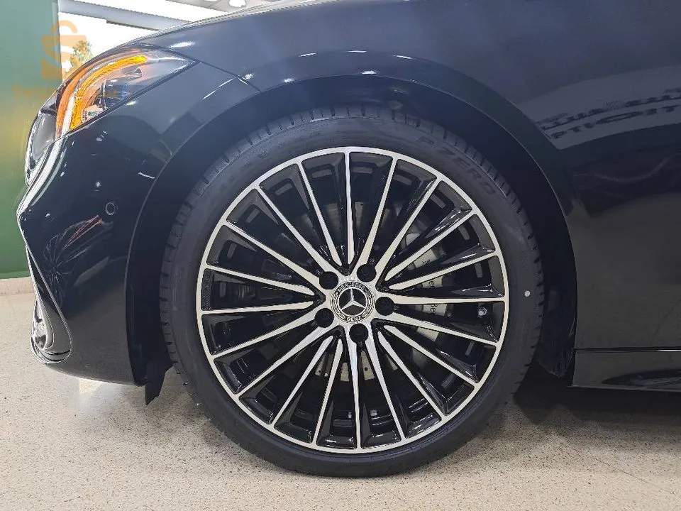 Mercedes C300d 2024 261 cv