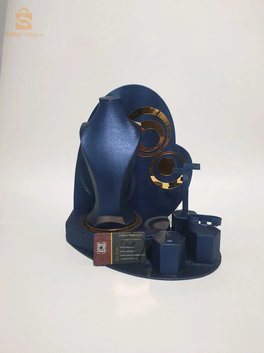 ديكور لبيع المجوهرات