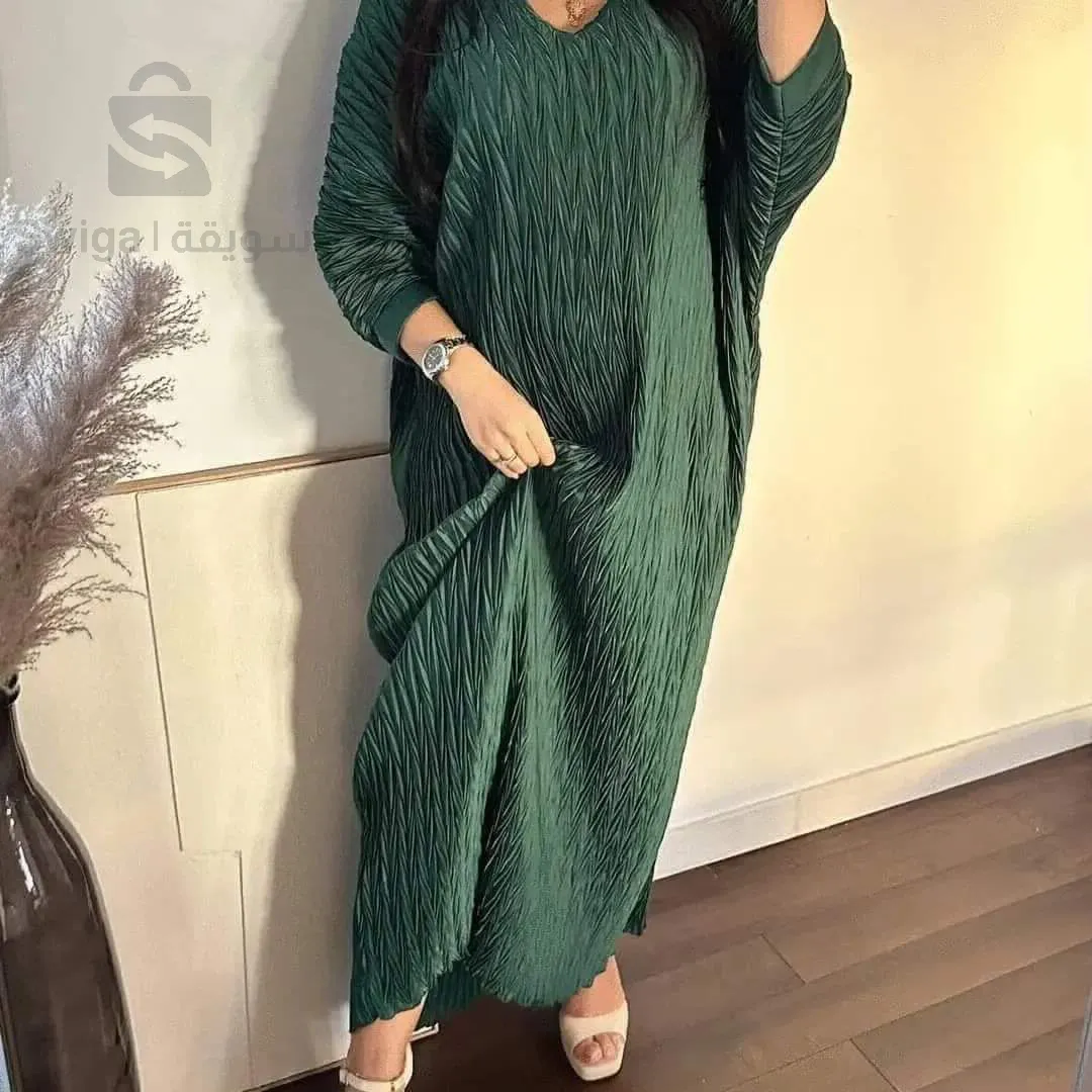 ملابس نسائية