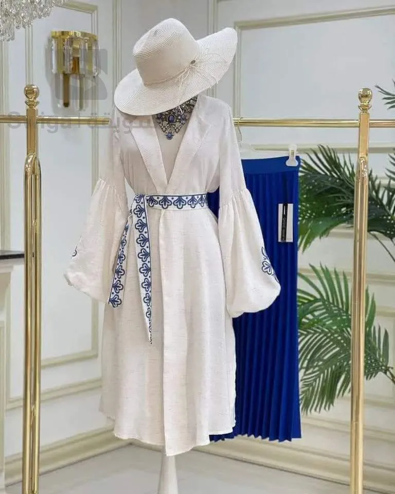 ملابس نسائية