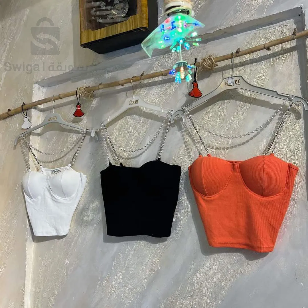 ملابس نسائية