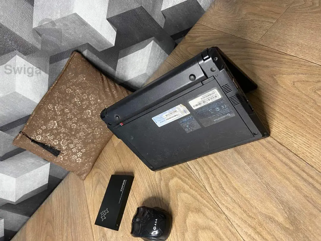 un mini pc portable acer