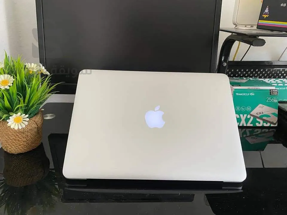 apple