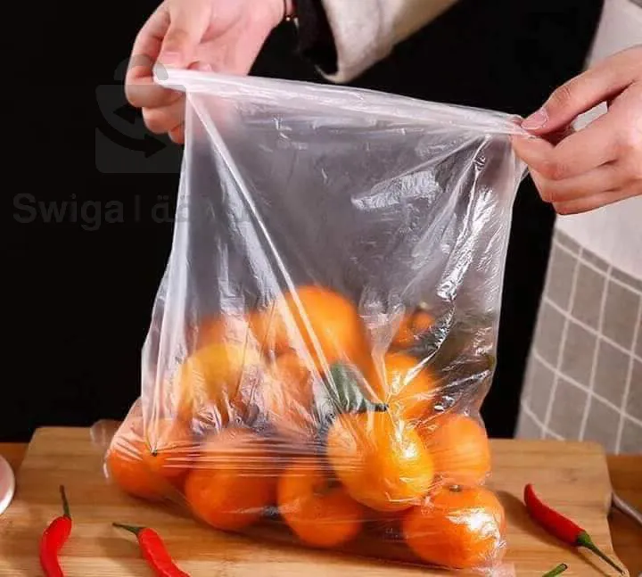 أكياس بلاستيكية