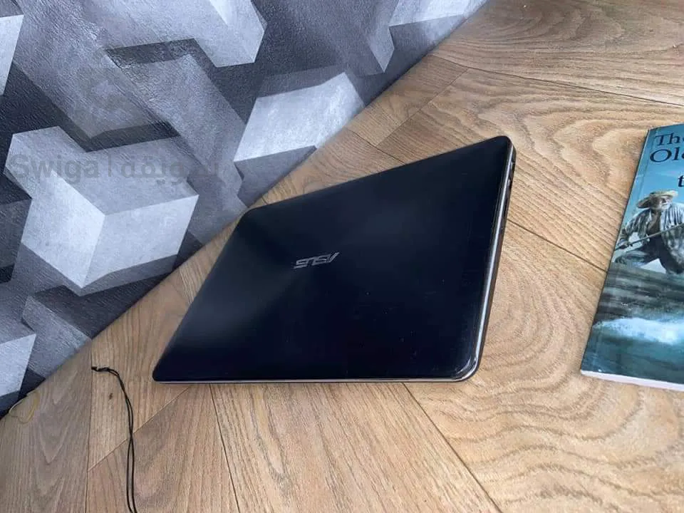 pc portable Asus ram 12 giga