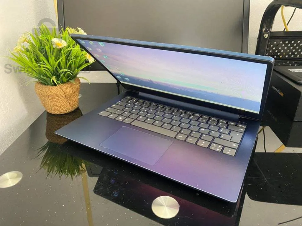 laptop