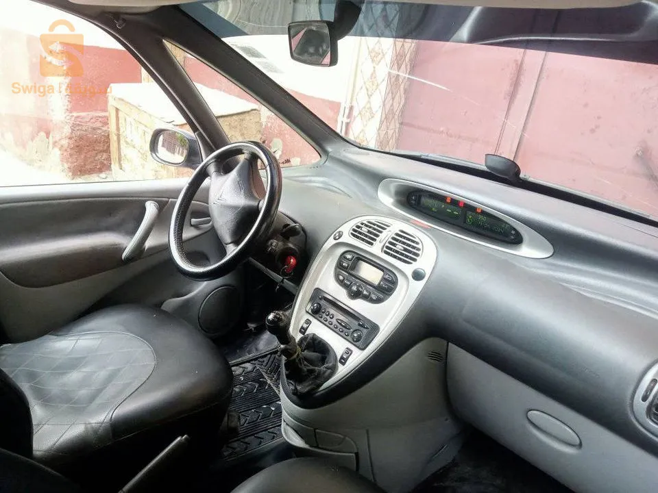 Xsara picasso 2009 2L Hdi  00 sbigha hidden information