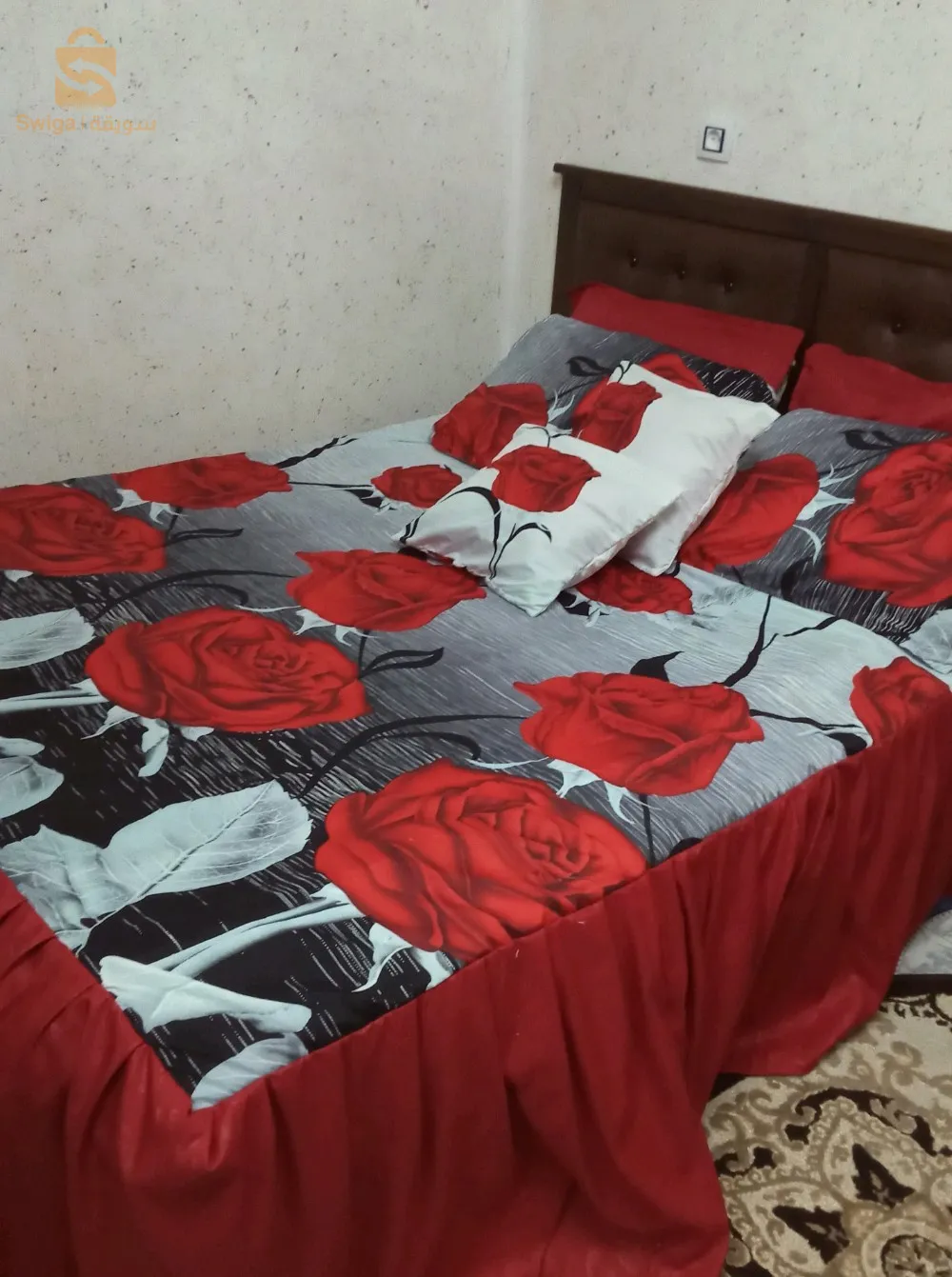 اغطية و ملابس نساء